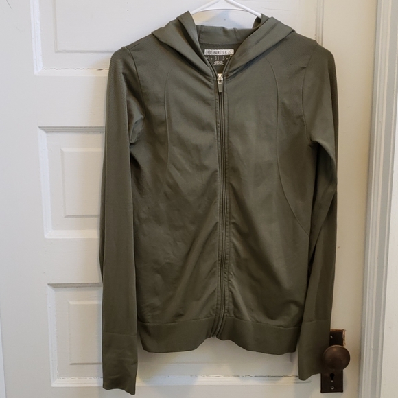 Zip up Hoodie - Picture 1 of 4